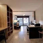 Μπροστά Στη Πλατεία Ναυαρίνου/Τσιμισκη Διαμέρισμα