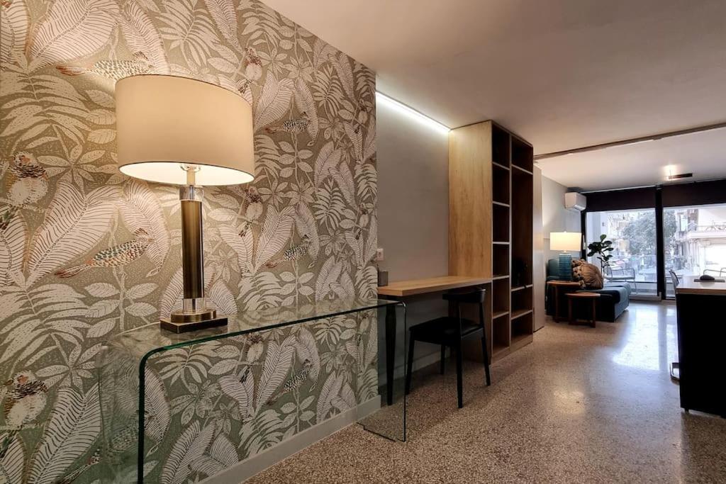 μπροστά στη πλατεία ναυαρίνου/τσιμισκη Apartment
