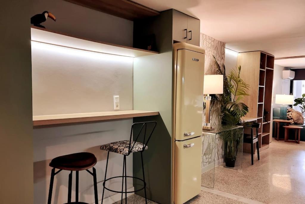 Apartment μπροστά στη πλατεία ναυαρίνου/τσιμισκη Thessaloniki